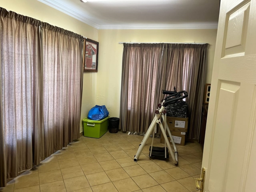 3 Bedroom Property for Sale in Zeerust North West